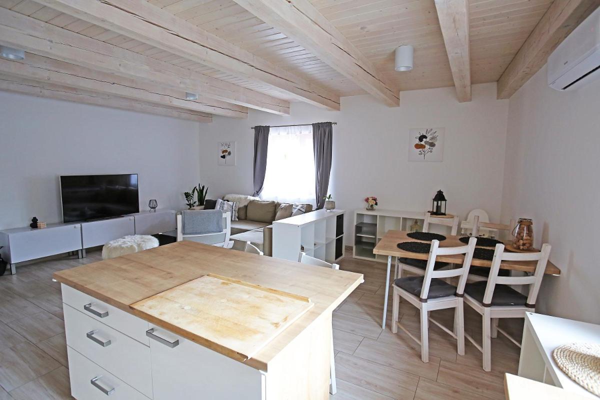 Vila Husovka No135 Libice nad Cidlinou Exteriér fotografie
