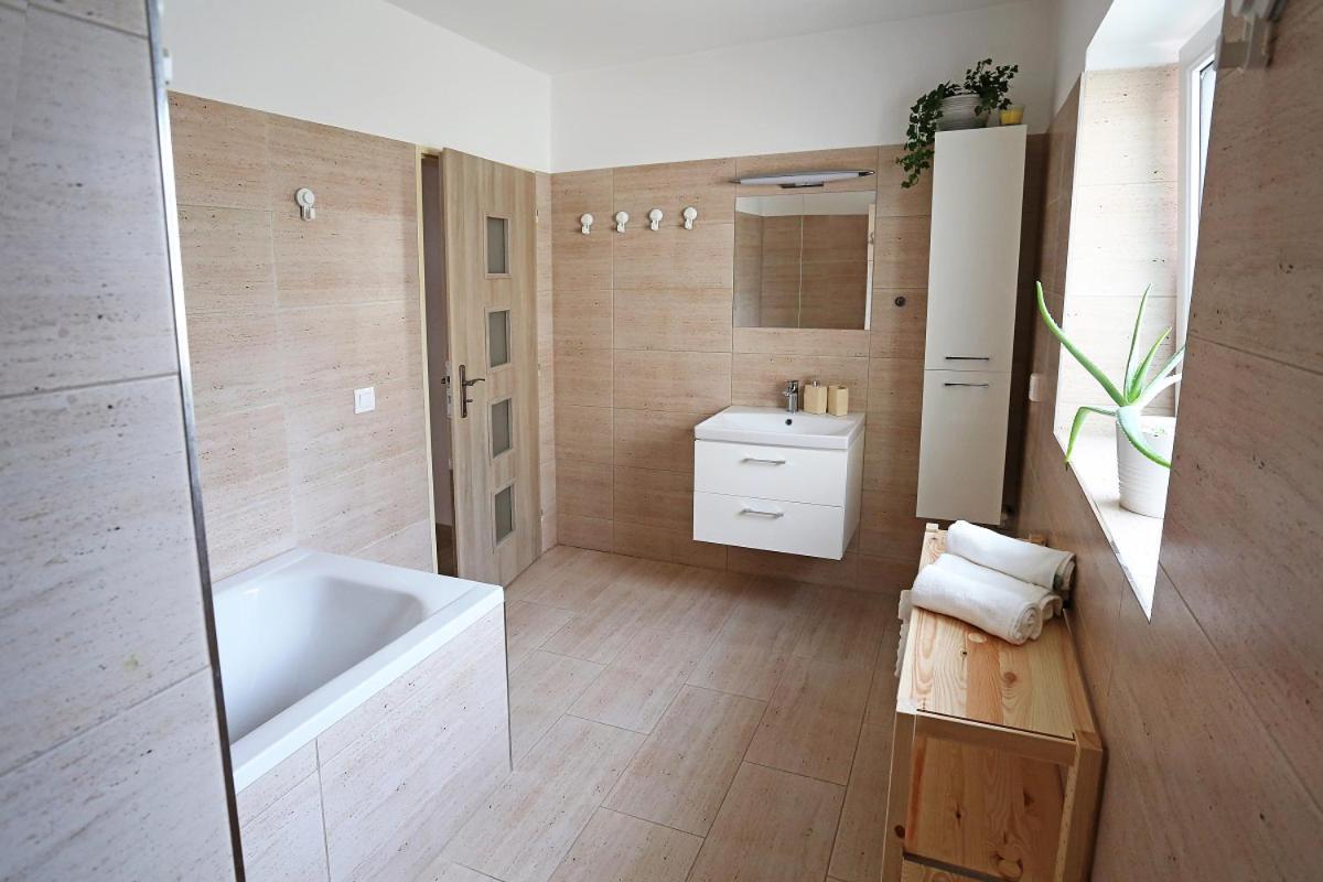 Vila Husovka No135 Libice nad Cidlinou Exteriér fotografie