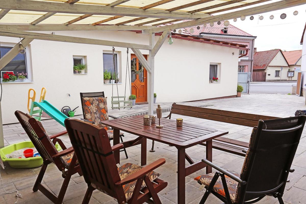 Vila Husovka No135 Libice nad Cidlinou Exteriér fotografie